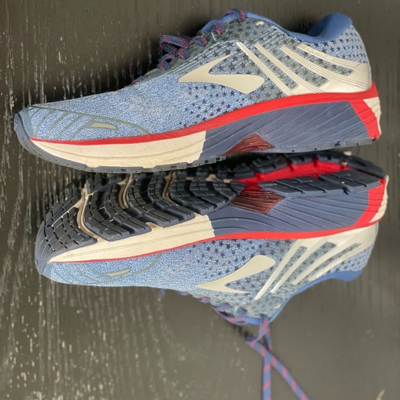 Brooks adrenaline GTS 18 flextra running shoes blue red and silver sneakers | 9 - Picture 6 of 9